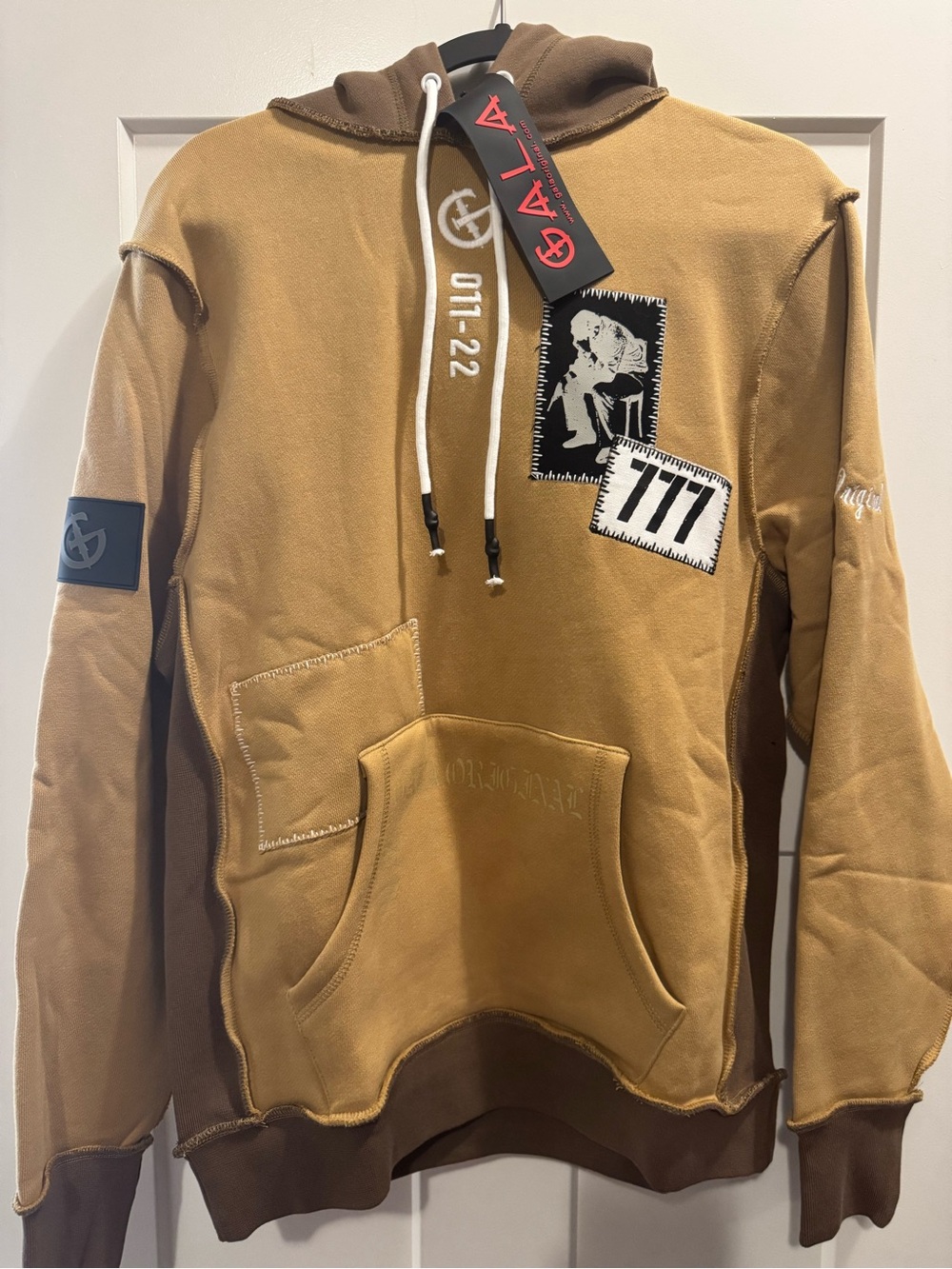 Gala Tan & Brown Graphic Pullover Hoodie